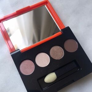 Estée Lauder Lisa Perry Pure Color Eyeshadow Quad Palette